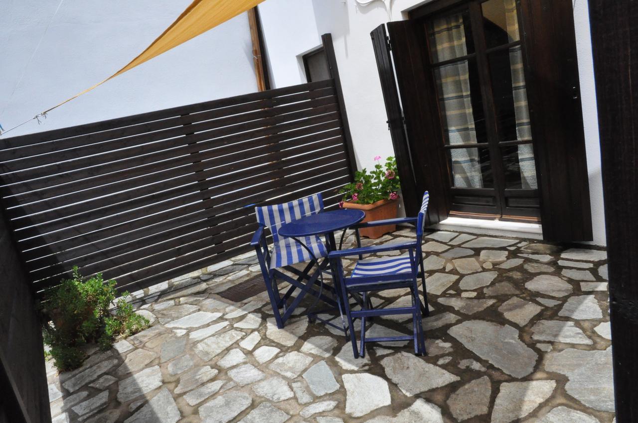 Hotel Hagiati Chorefton Bagian luar foto